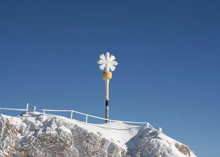 Roter Hahn - فندق