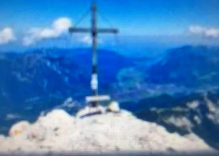 Готель Roter Hahn -